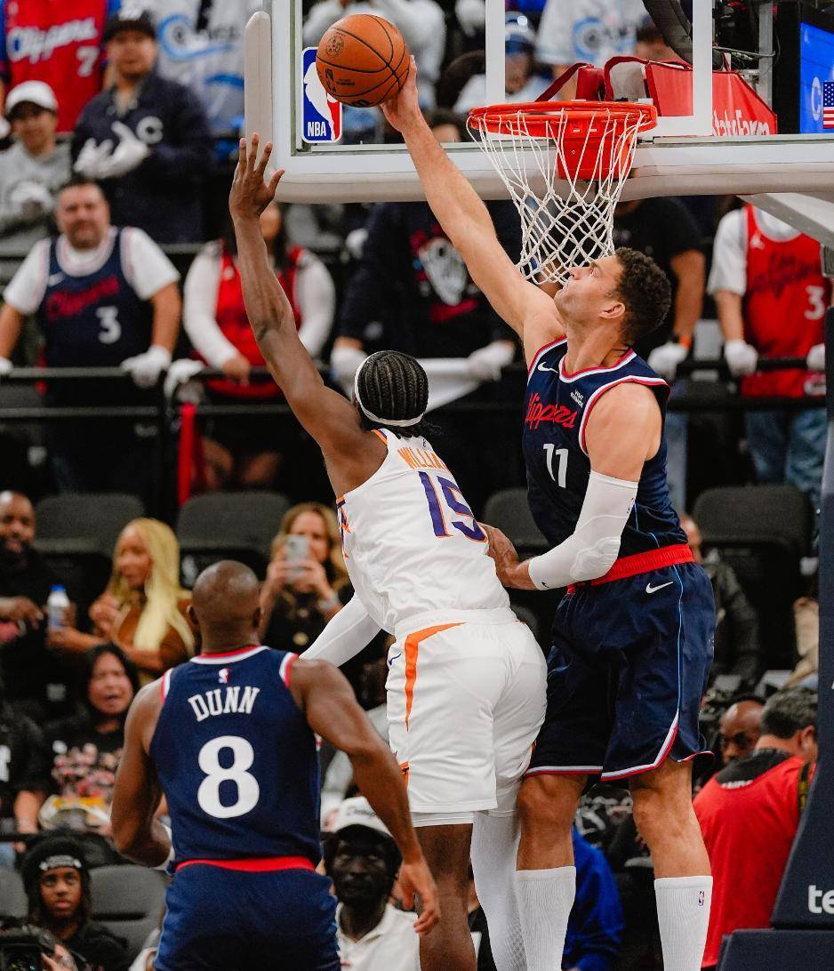 菲律宾男篮轻取波兰男篮,哈登一己之力扛起全队的简单介绍 菲律宾男篮轻取波兰男篮,哈登一己之力扛起全队的简单介绍