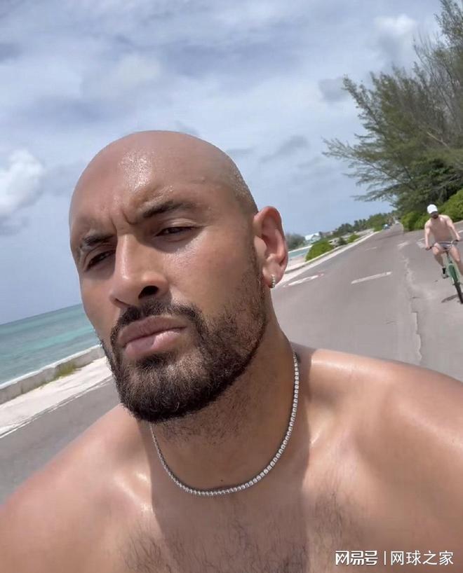 PG电子游戏-西班牙网球队血洗世界网球队，克耶高斯爆发神勇的简单介绍