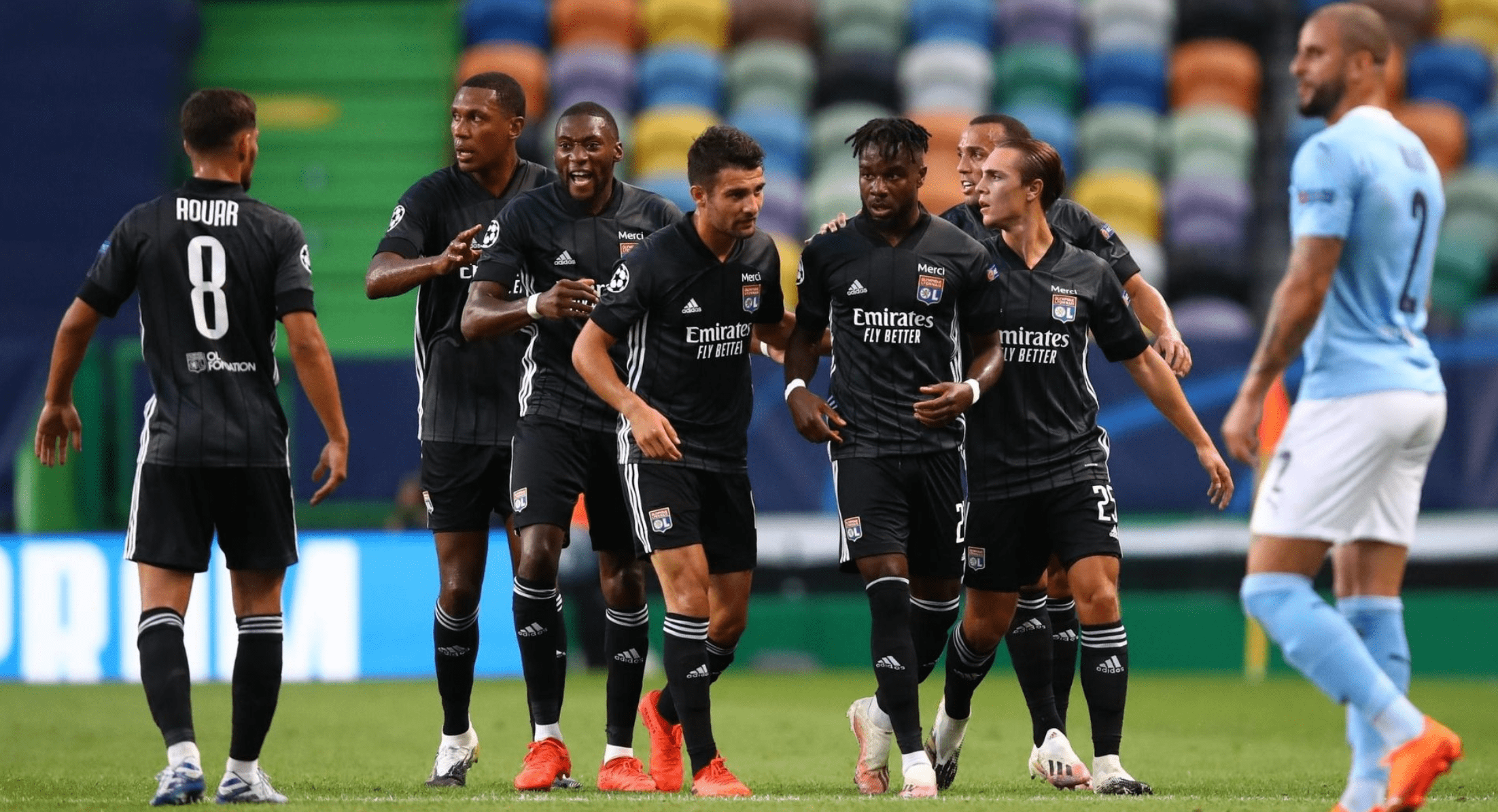 里昂绝杀莱比锡红牛,库尔图瓦高光表现的简单介绍 里昂绝杀莱比锡红牛,库尔图瓦高光表现的简单介绍