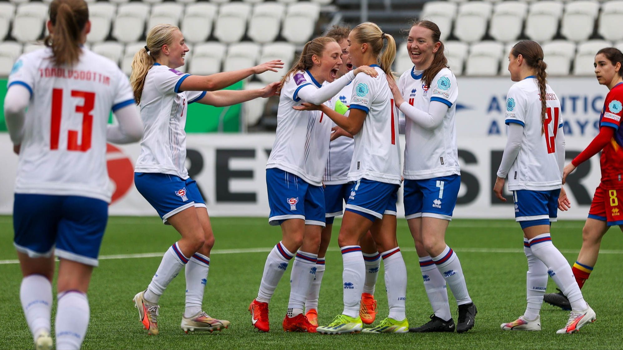 欧洲赛场上的比赛正在进入白热化阶段 欧洲赛场上的比赛正在进入白热化阶段