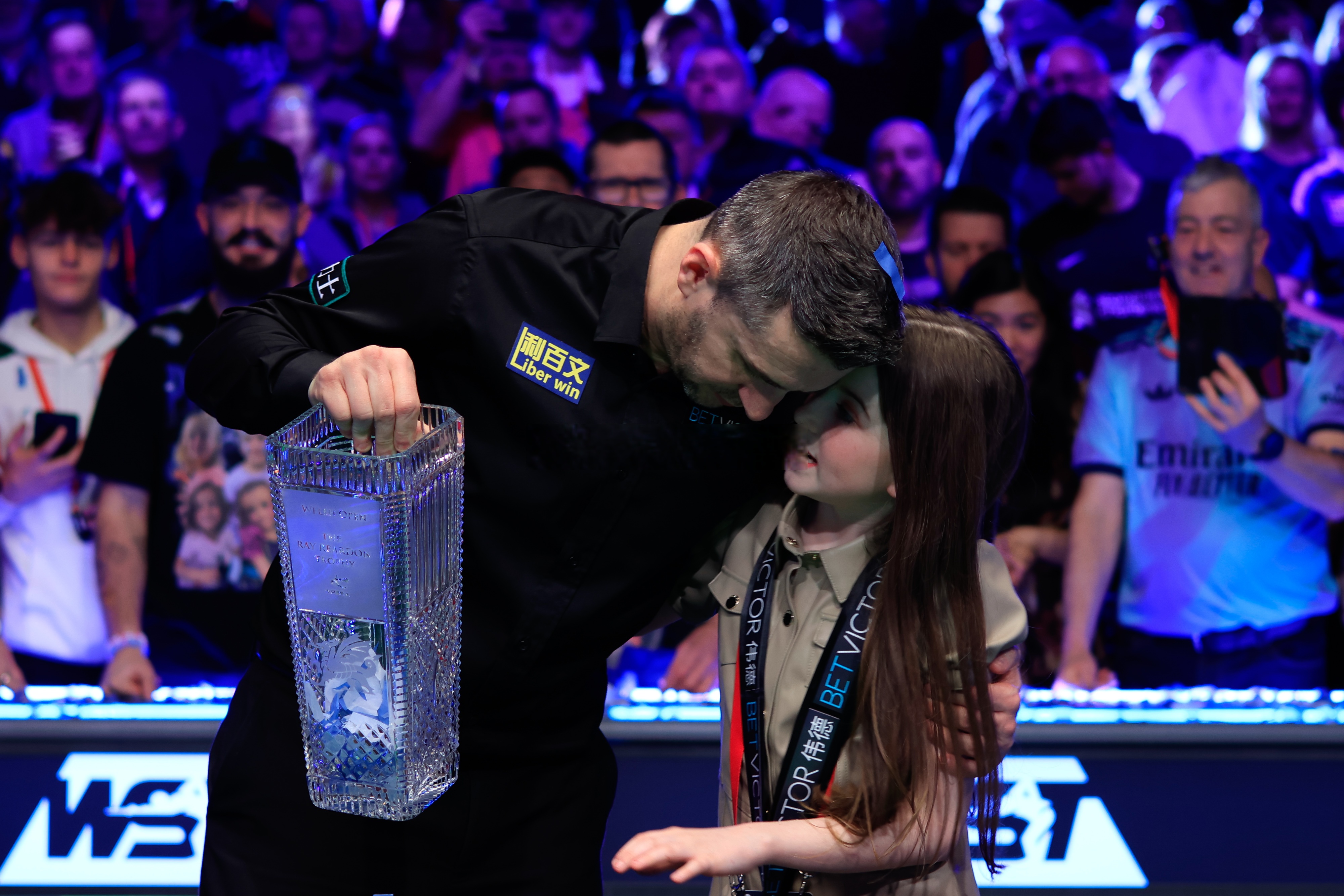 威尔士队在比赛中全队发挥出色，夺得比赛冠军