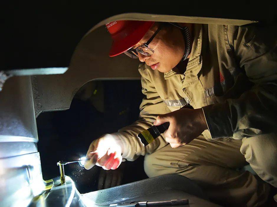 PG电子试玩官网-包含云南队员状态爆棚，全力冲刺胜利的词条