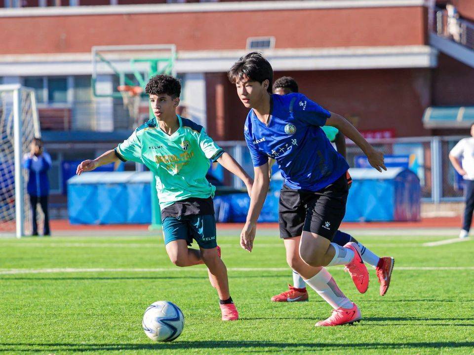 关于足球界关注:中非球队在世界比赛中成功的信息 关于足球界关注:中非球队在世界比赛中成功的信息