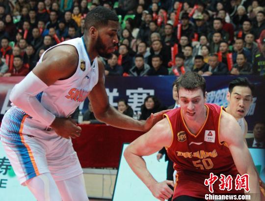 吉林主场大胜四川，积分稳步上升的简单介绍