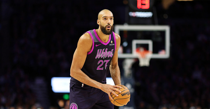 包含雄鹿轻取太阳，戈贝尔扛起全队的词条